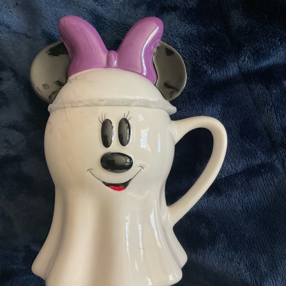 Ghost Minnie coffee mug with lid - Picture 2 of 4